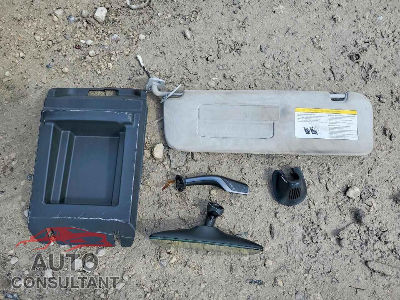 TESLA MODEL 3 2020 - 5YJ3E1EA4LF615677