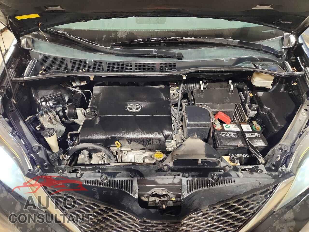 TOYOTA SIENNA 2011 - 5TDXK3DC2BS066984
