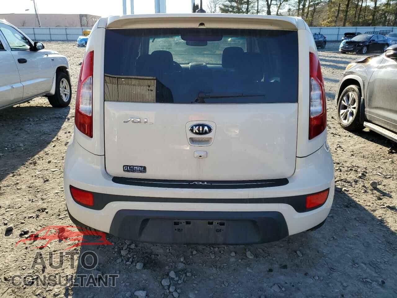 KIA SOUL 2013 - KNDJT2A62D7767694