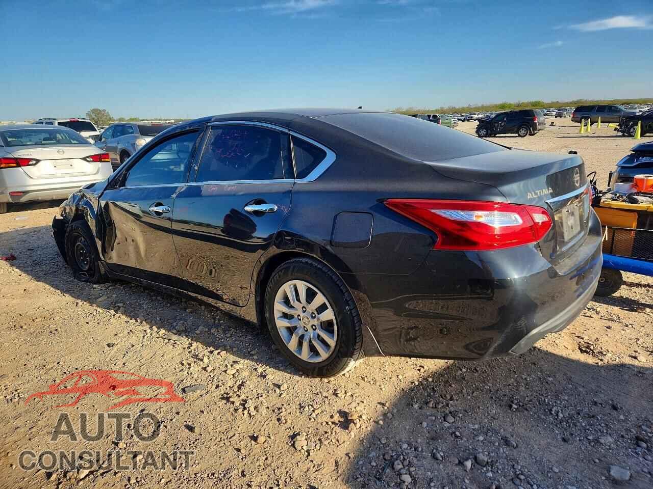 NISSAN ALTIMA 2017 - 1N4AL3AP4HC488975