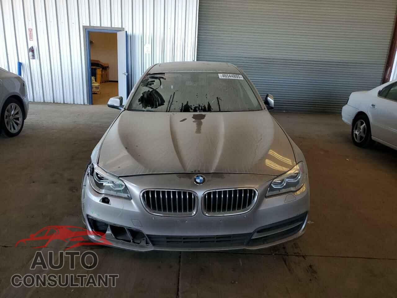 BMW 5 SERIES 2014 - WBA5B1C54ED483616
