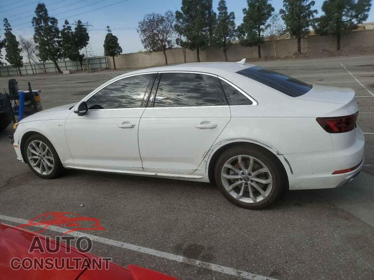 AUDI A4 2019 - WAUDNAF49KA115452