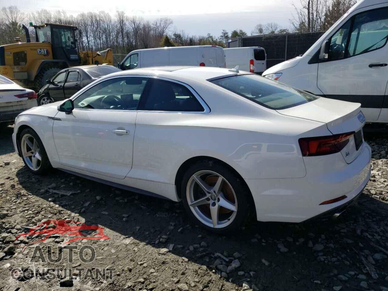 AUDI A5 2018 - WAUSNAF52JA017524
