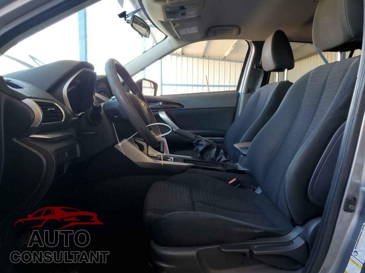 MITSUBISHI ECLIPSE 2019 - JA4AT3AA6KZ038149