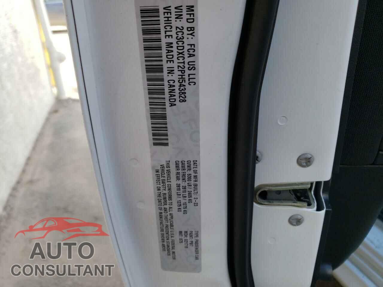 DODGE CHARGER 2023 - 2C3CDXCT2PH543828