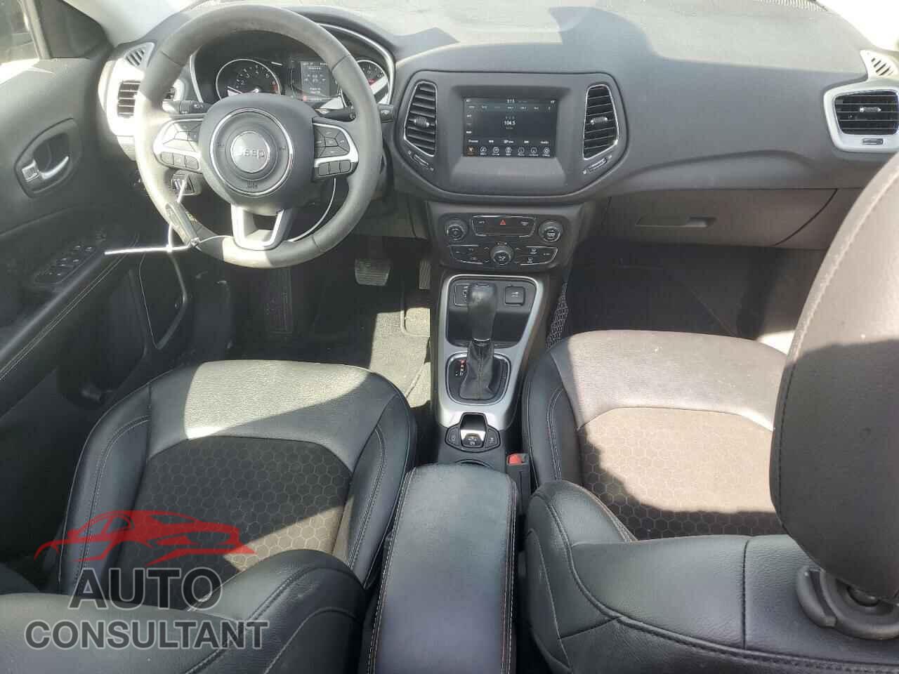 JEEP COMPASS 2021 - 3C4NJCBB9MT552804