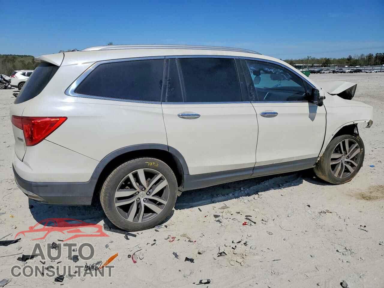 HONDA PILOT 2016 - 5FNYF5H99GB036346