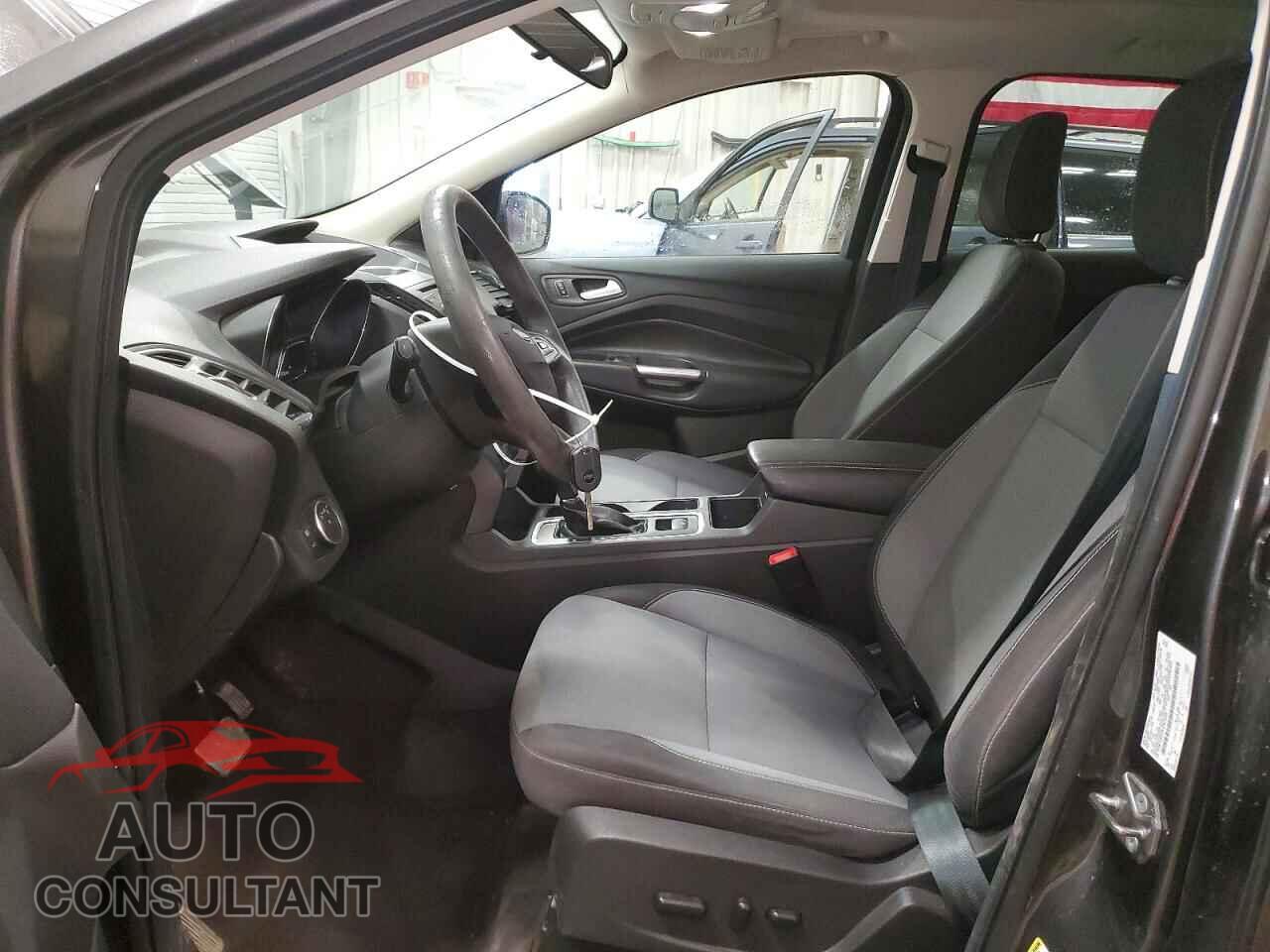 FORD ESCAPE 2018 - 1FMCU9GD8JUB75925