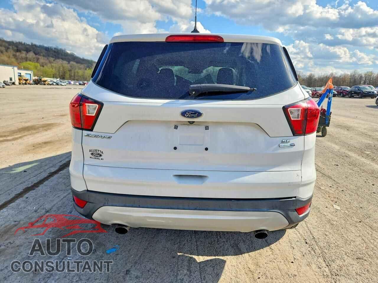 FORD ESCAPE 2019 - 1FMCU9G92KUC08768