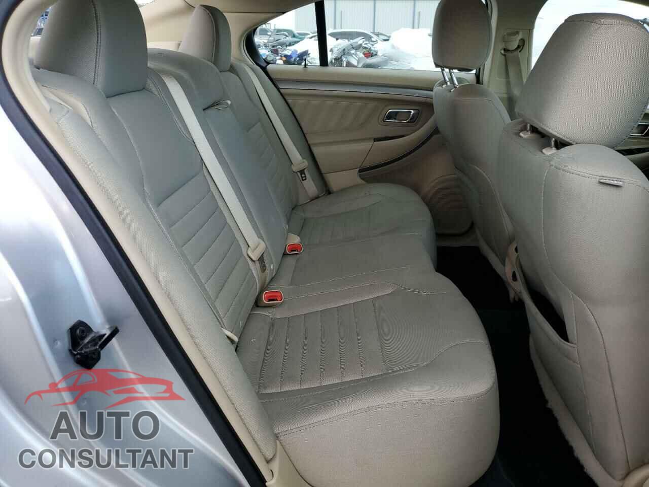 FORD TAURUS 2017 - 1FAHP2D83HG145326