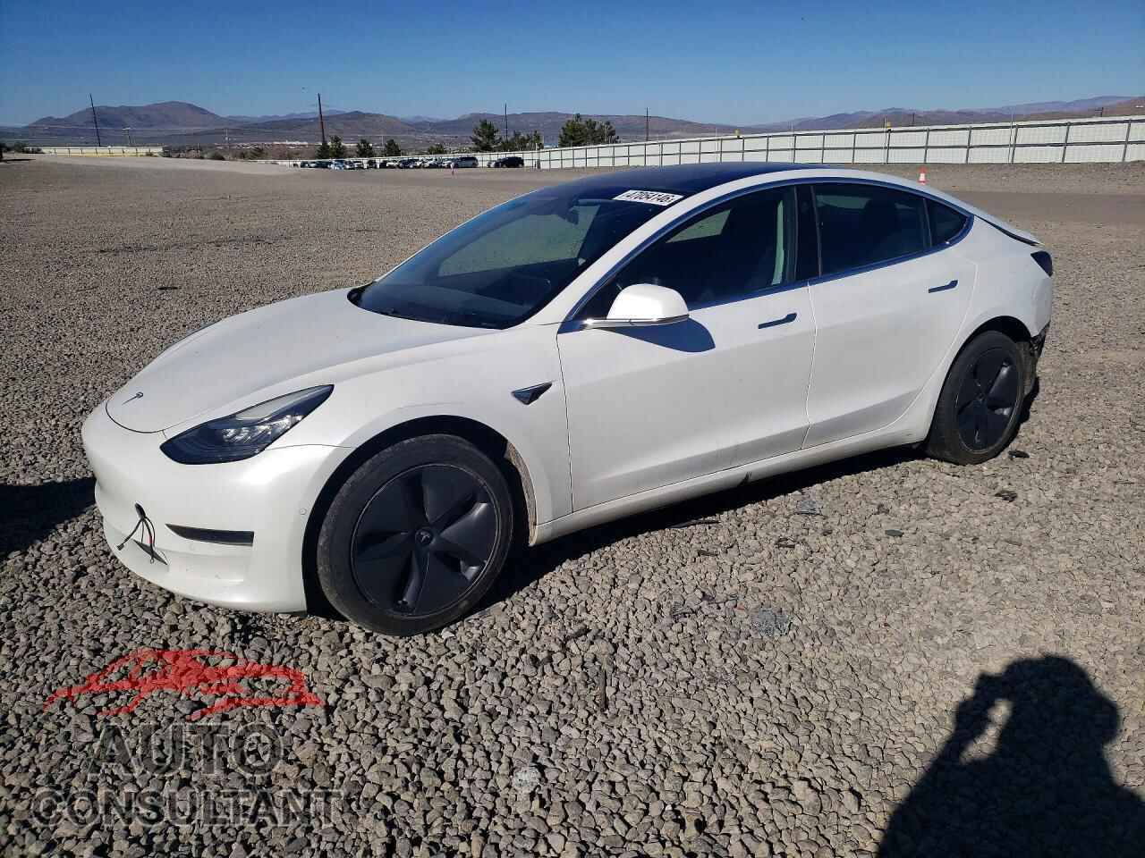 TESLA MODEL 3 2020 - 5YJ3E1EA4LF659324