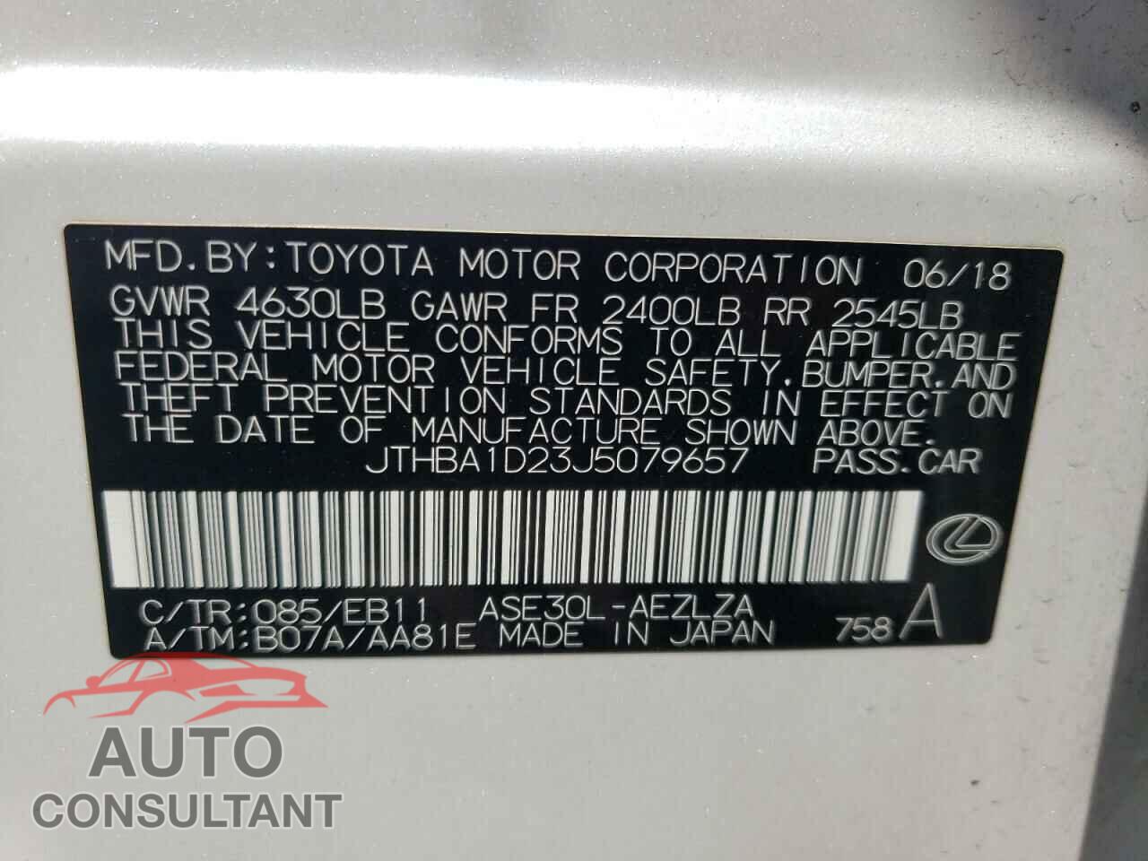 LEXUS IS 2018 - JTHBA1D23J5079657