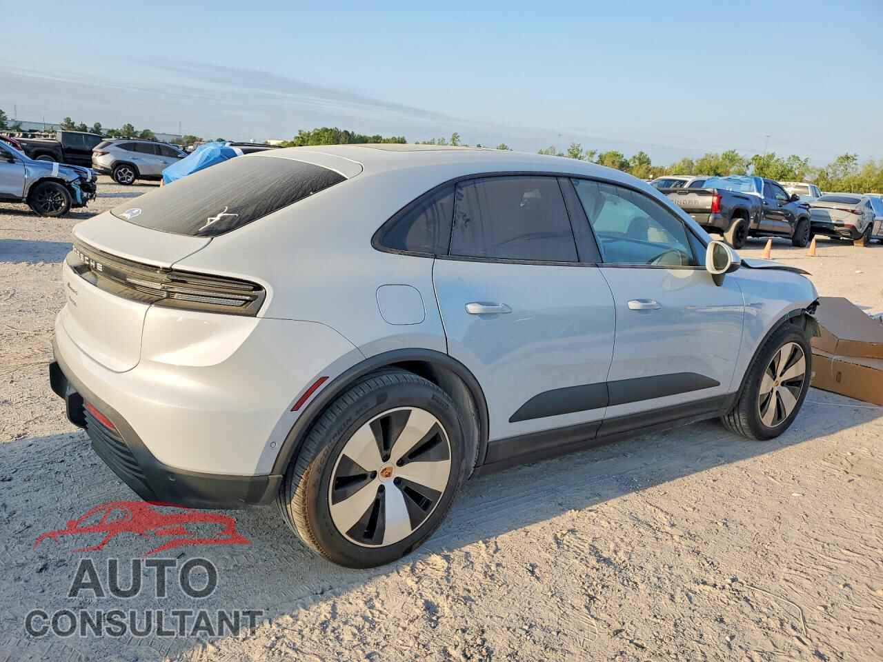 PORSCHE MACAN 2024 - WP1AA2XA5RL001180