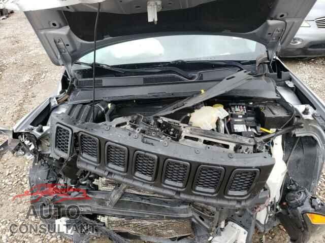 JEEP COMPASS 2019 - 3C4NJCCB3KT699177