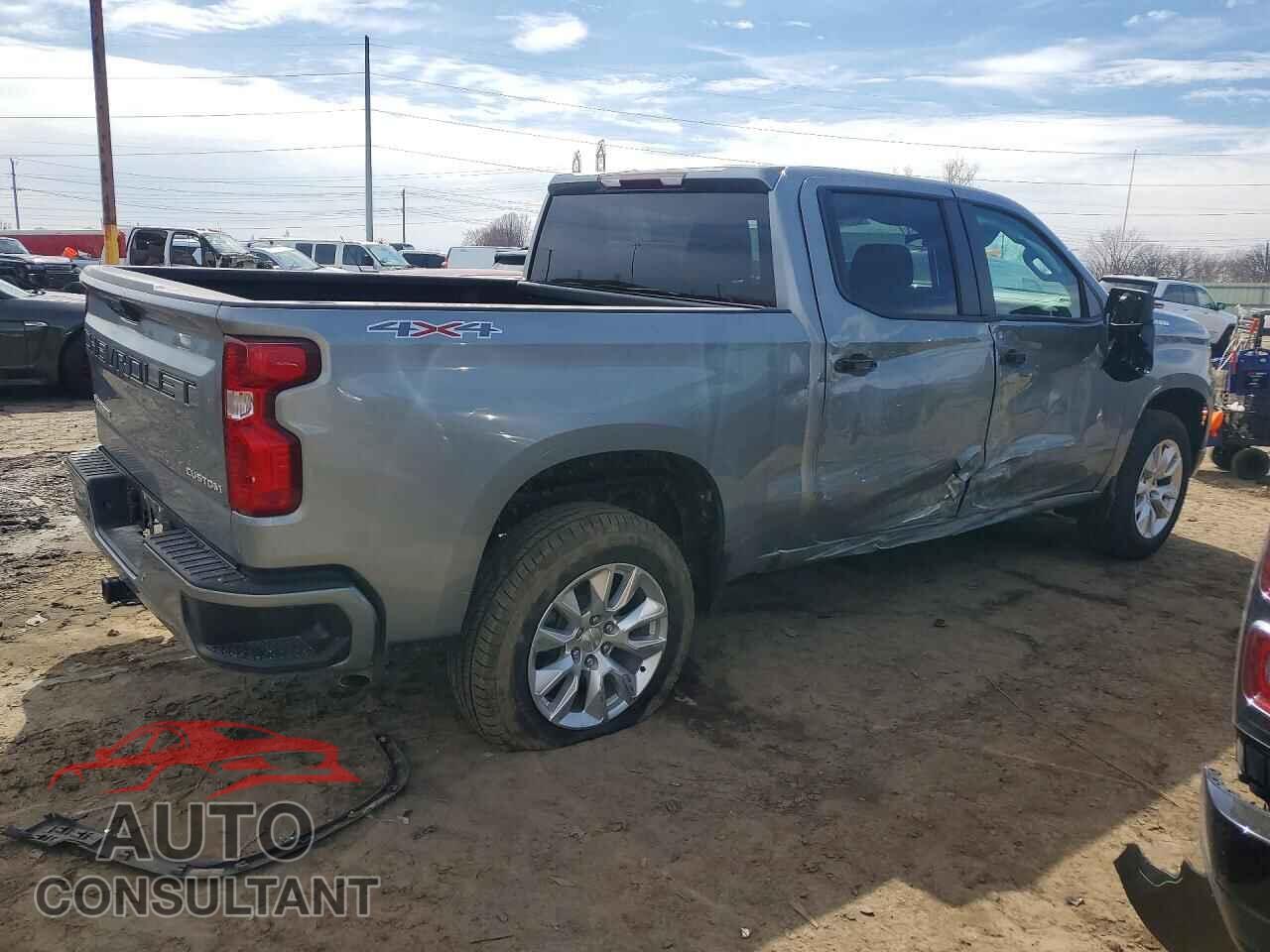CHEVROLET SILVERADO 2023 - 1GCPDBEK8PZ275906