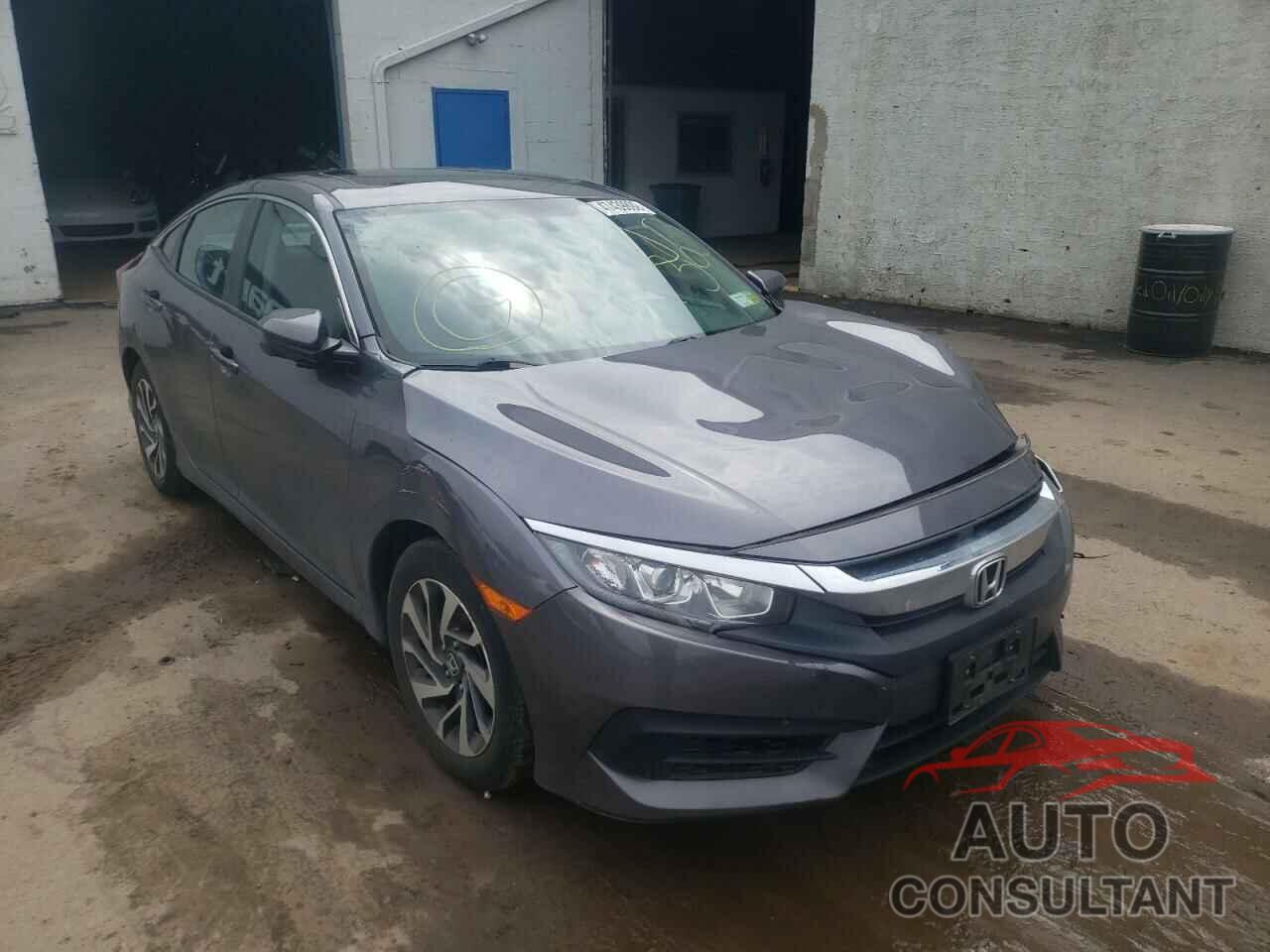 HONDA CIVIC 2018 - 2HGFC2F73JH503814