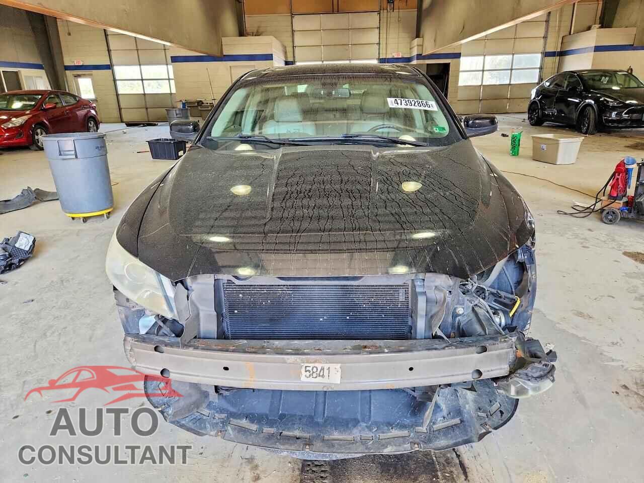 FORD TAURUS 2012 - 1FAHP2EW2CG110279