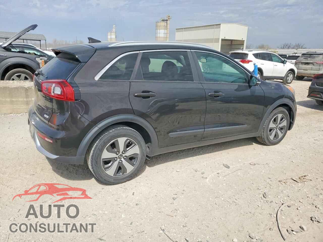 KIA NIRO 2017 - KNDCC3LC6H5059242