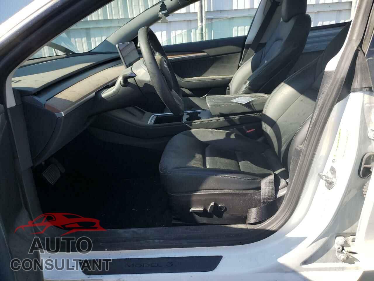 TESLA MODEL 3 2022 - 5YJ3E1EA2NF316689
