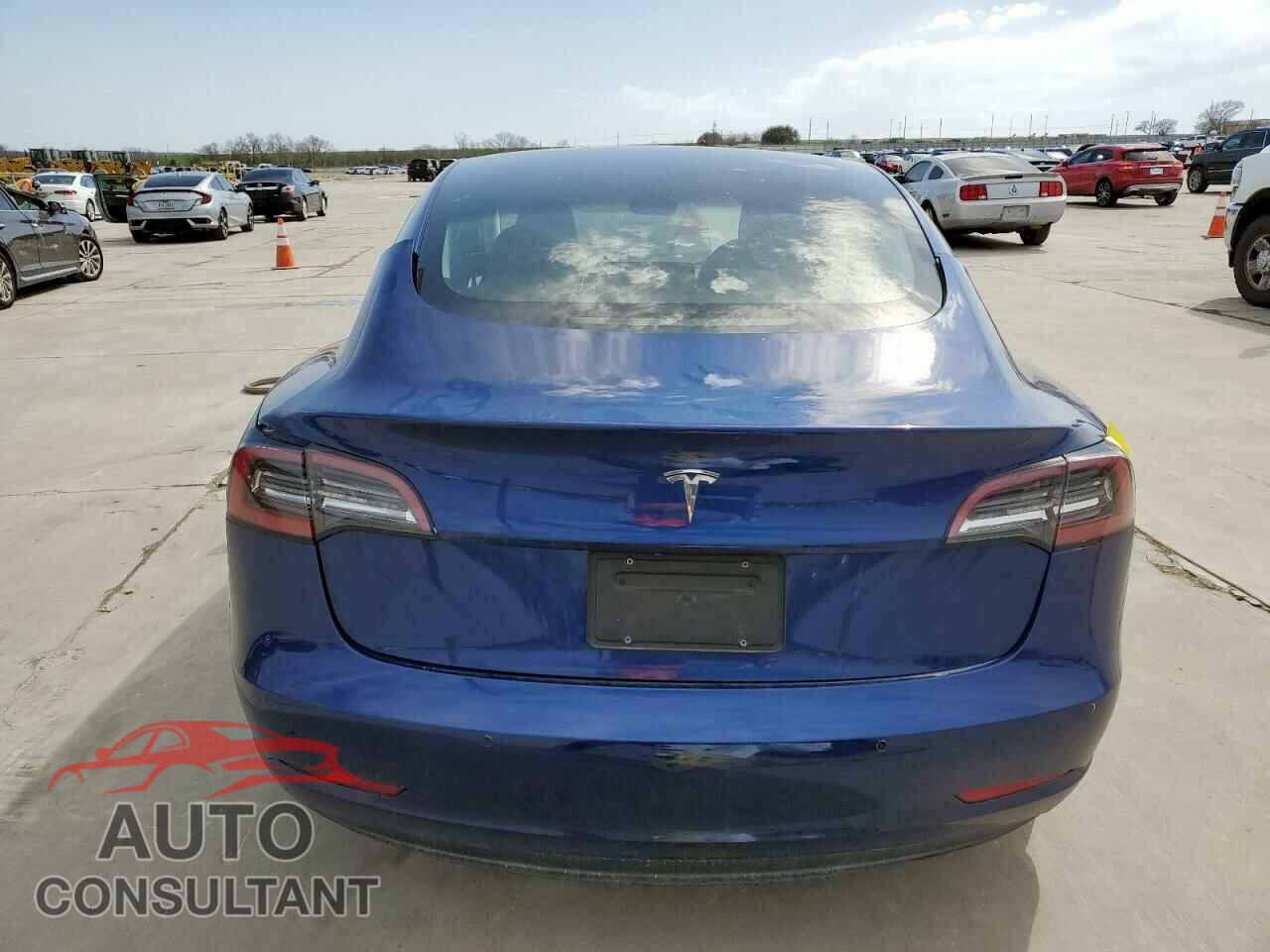 TESLA MODEL 3 2021 - 5YJ3E1EA0MF014607