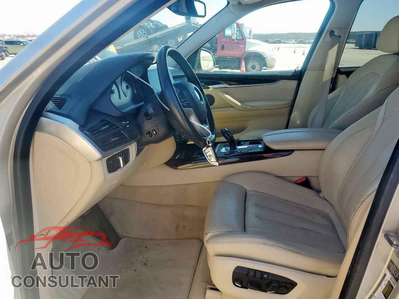 BMW X5 2015 - 5UXKR6C57F0J74647
