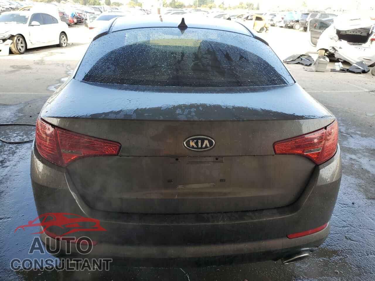 KIA OPTIMA 2011 - KNAGN4A78B5075793