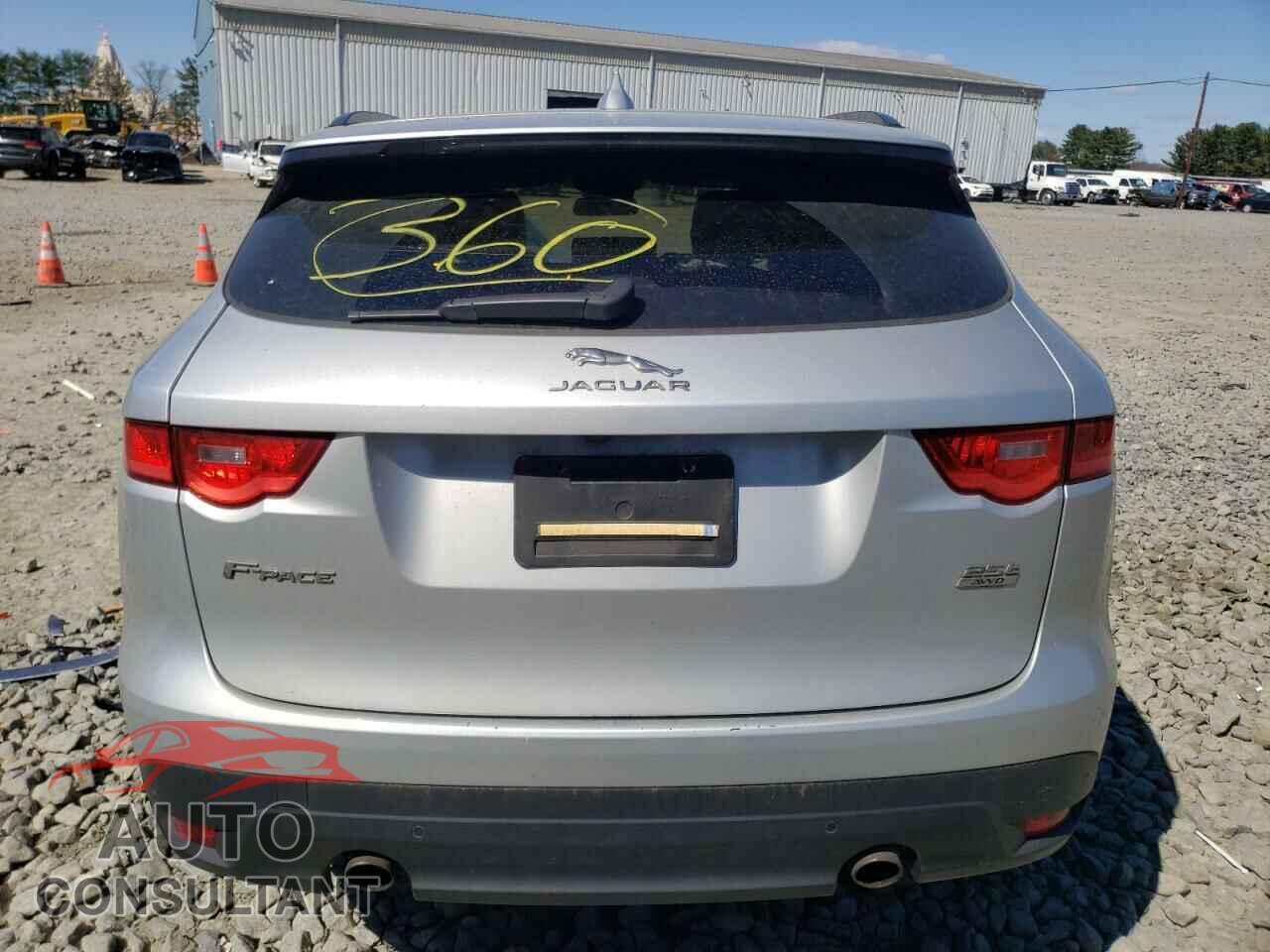 JAGUAR F-PACE 2018 - SADCJ2FX6JA324743