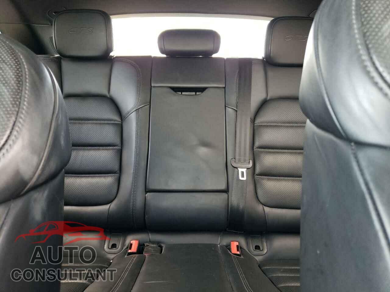PORSCHE MACAN 2018 - WP1AG2A50JLB61601