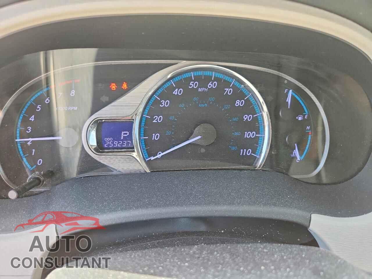 TOYOTA SIENNA 2012 - 5TDYK3DC2CS258427