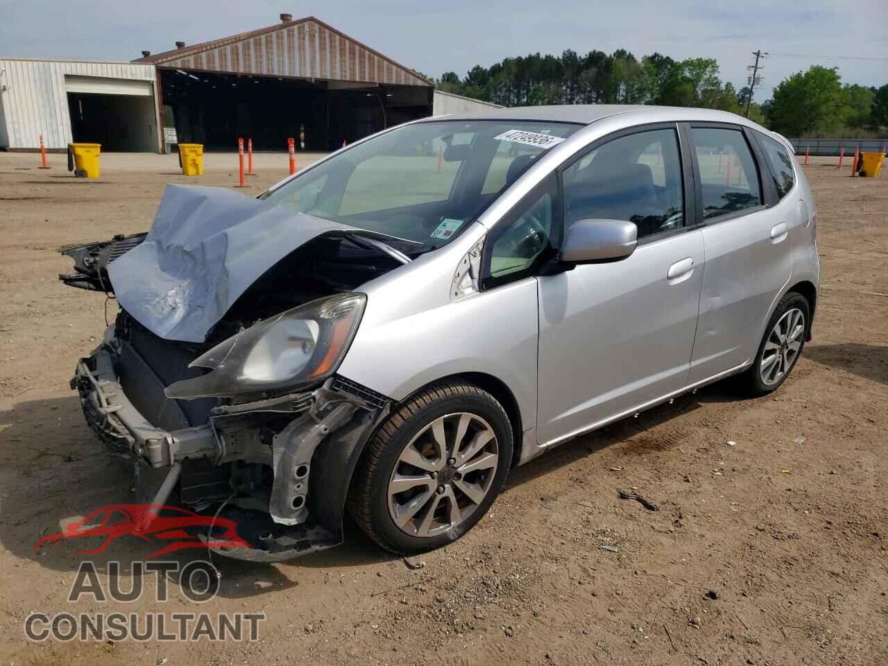 HONDA FIT 2013 - JHMGE8H50DC041035