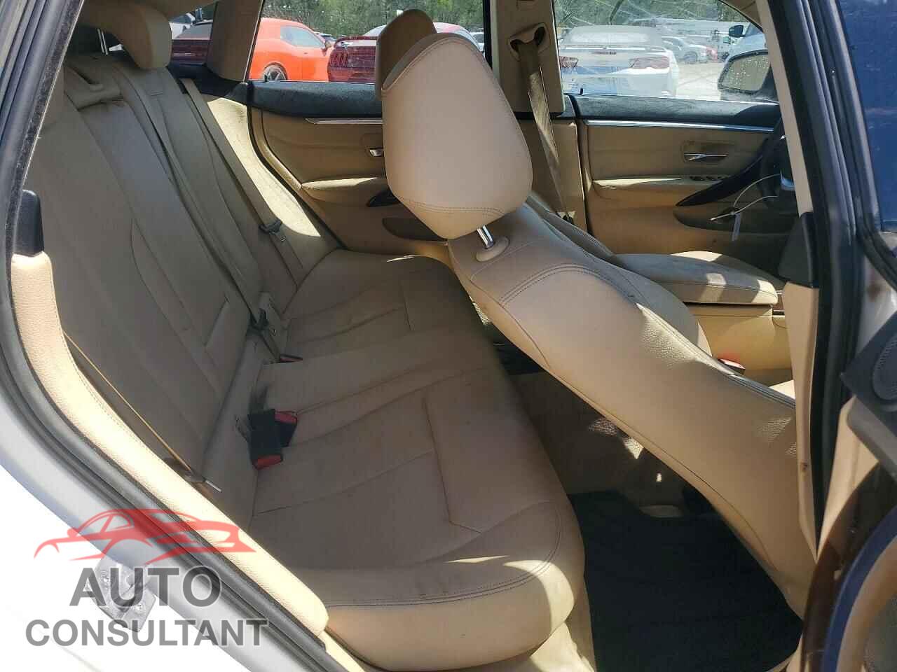 BMW 4 SERIES 2015 - WBA4A5C56FD410772