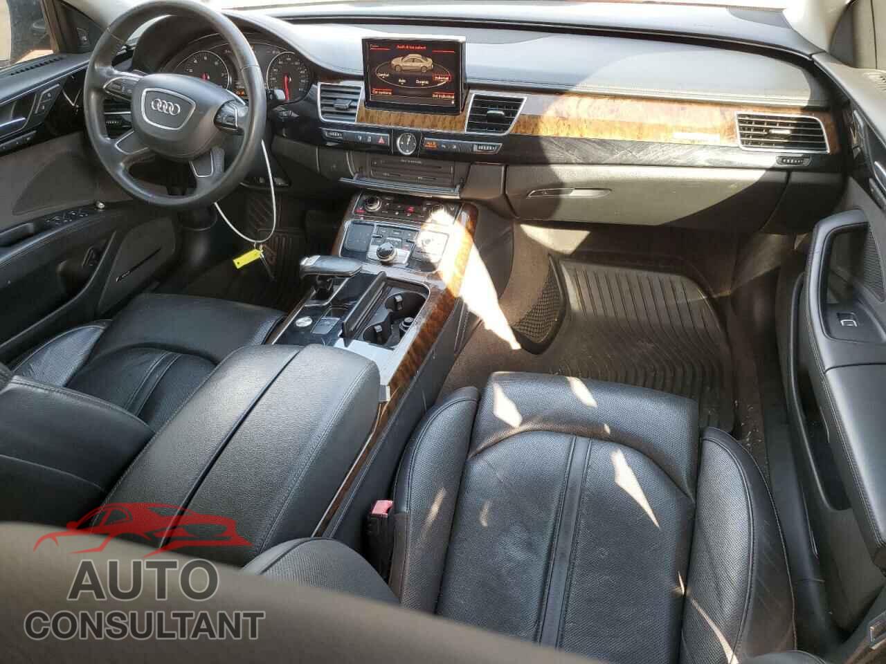 AUDI A8 2011 - WAURVAFDXBN006254