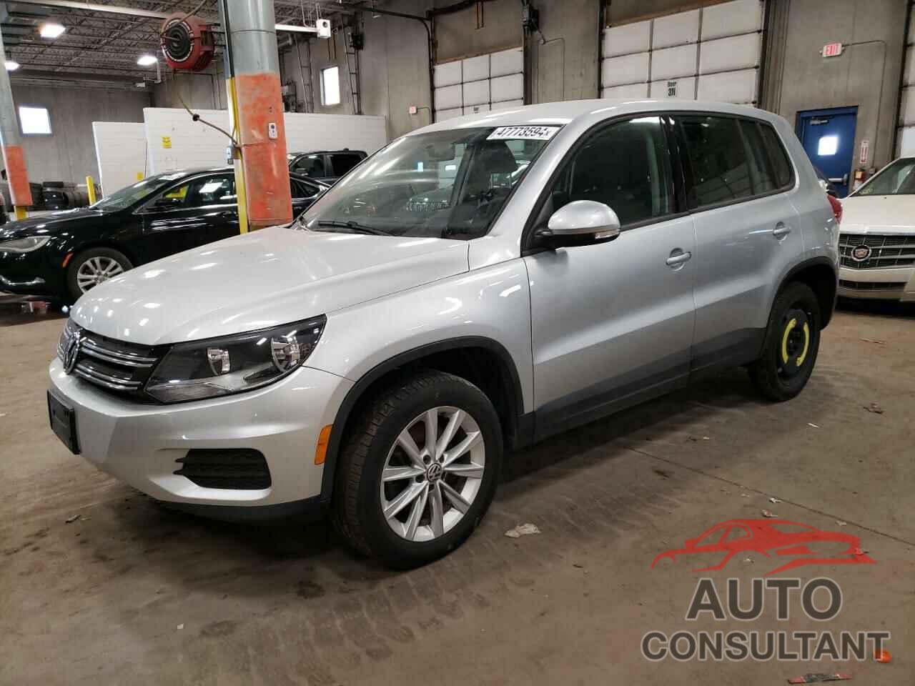 VOLKSWAGEN TIGUAN 2017 - WVGBV7AX6HK044059