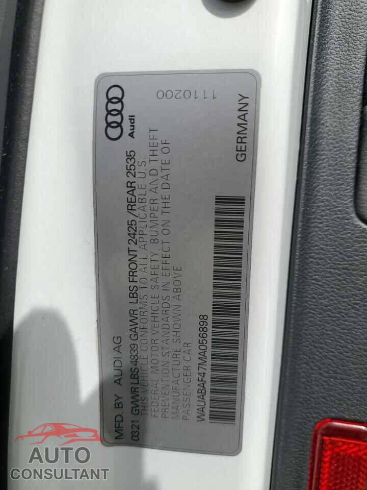 AUDI A4 2021 - WAUABAF47MA056898