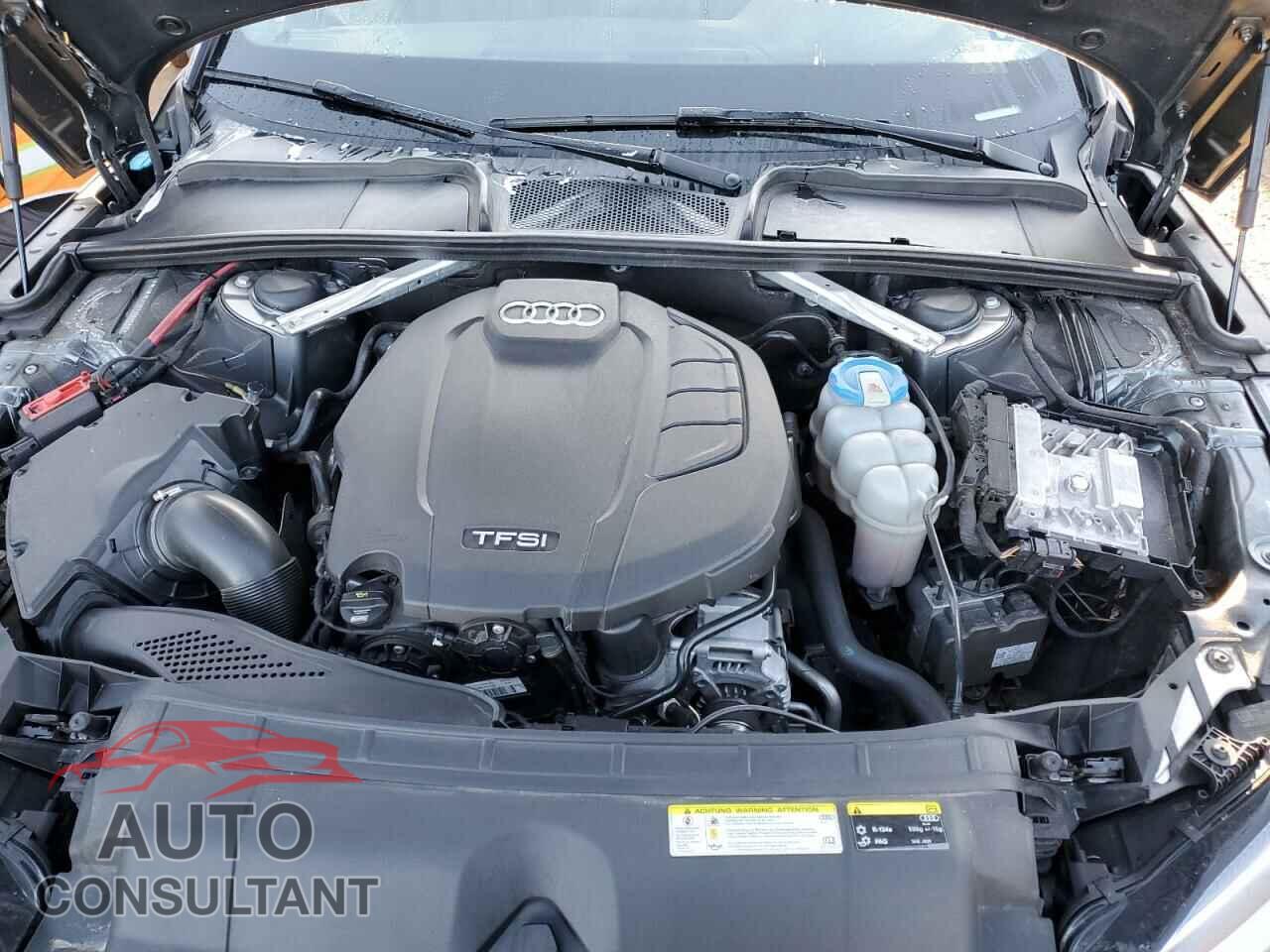 AUDI A5 2018 - WAUENCF59JA008568