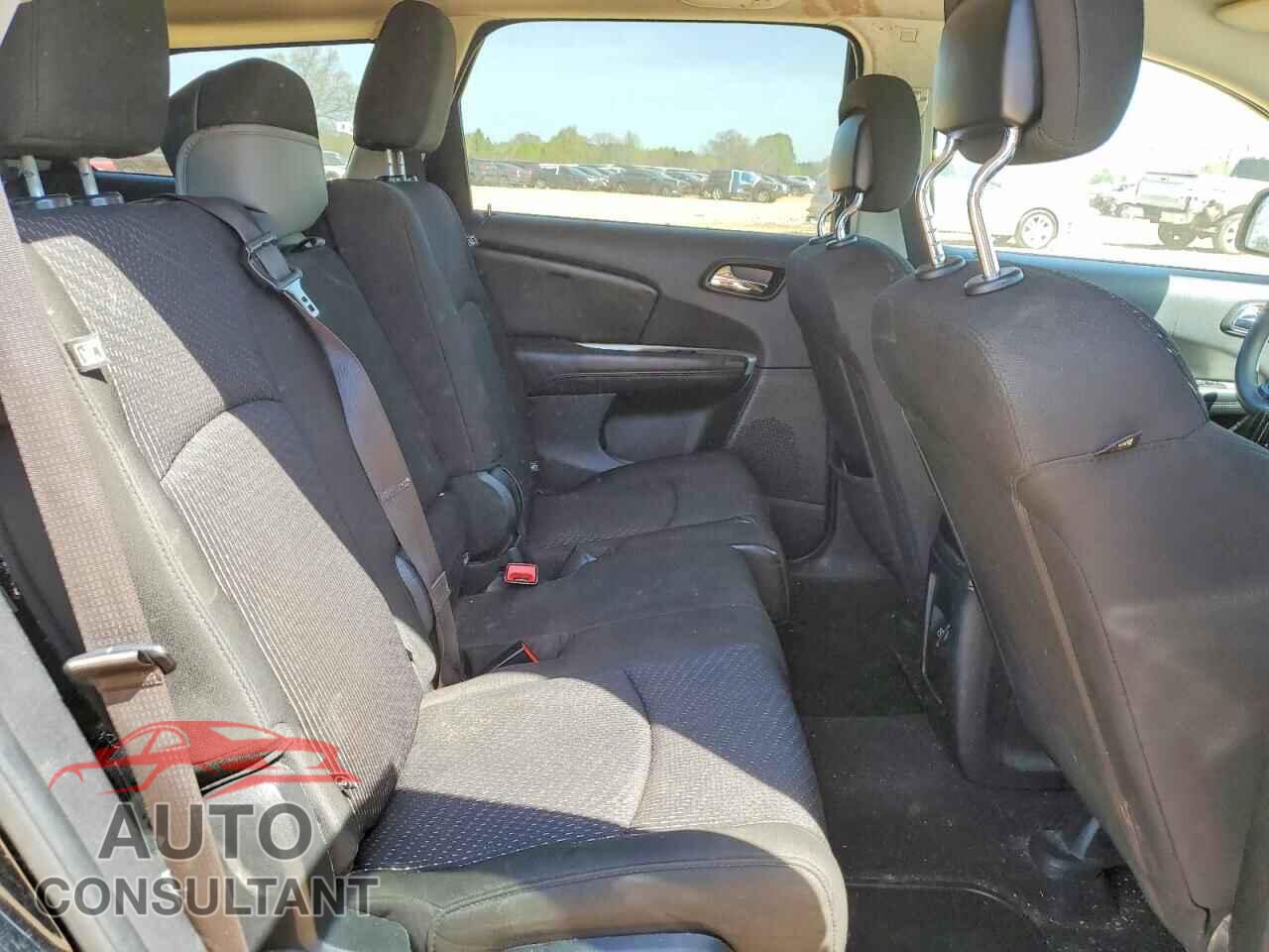 DODGE JOURNEY 2019 - 3C4PDCBB5KT778657