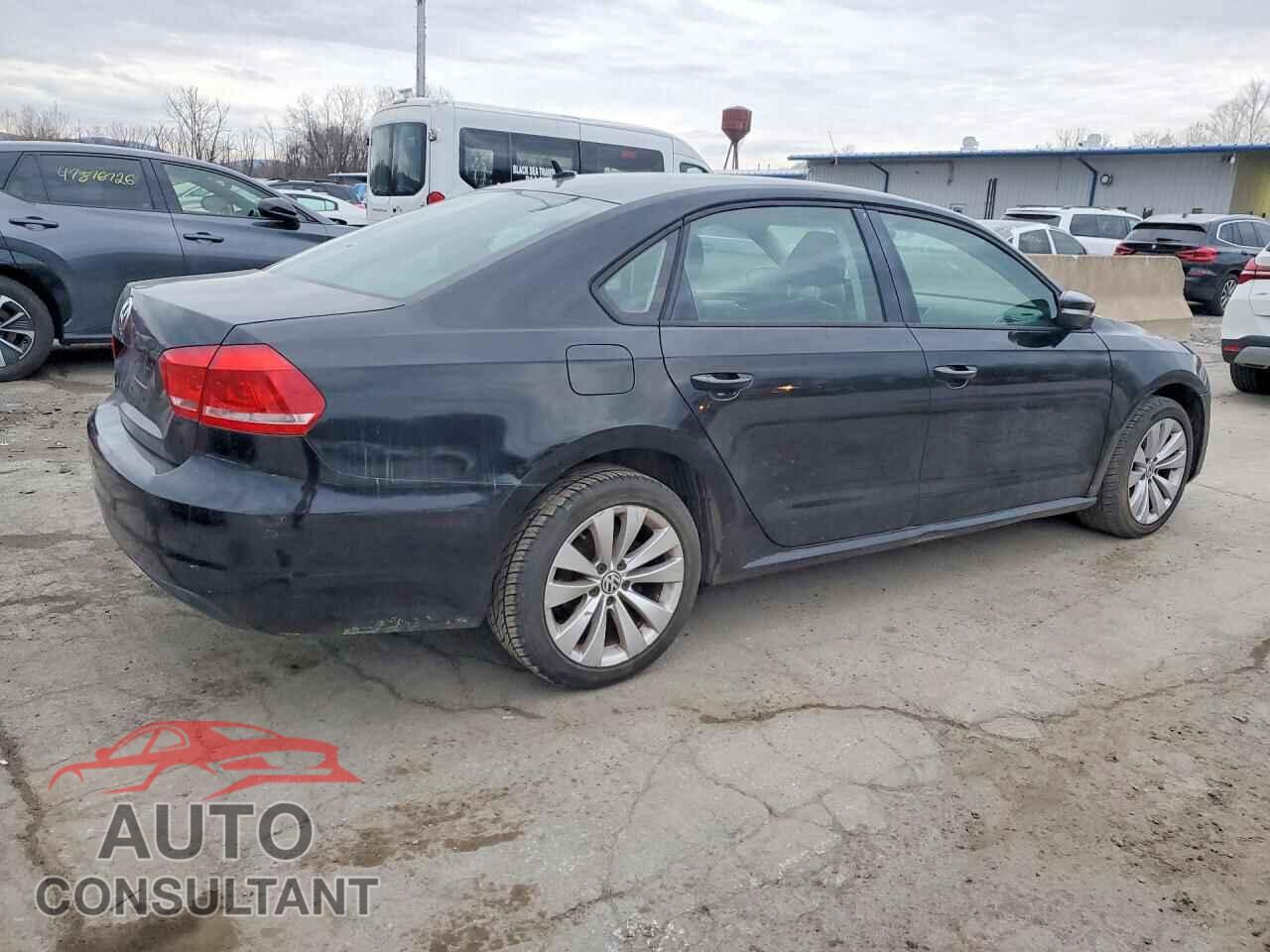 VOLKSWAGEN PASSAT 2014 - 1VWAP7A35EC008437