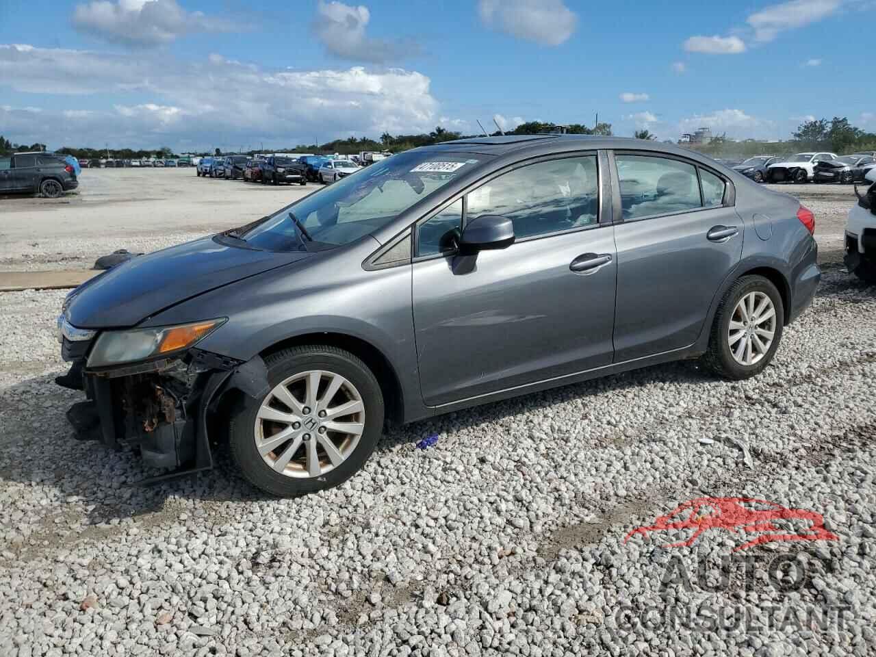 HONDA CIVIC 2012 - 2HGFB2F99CH525341
