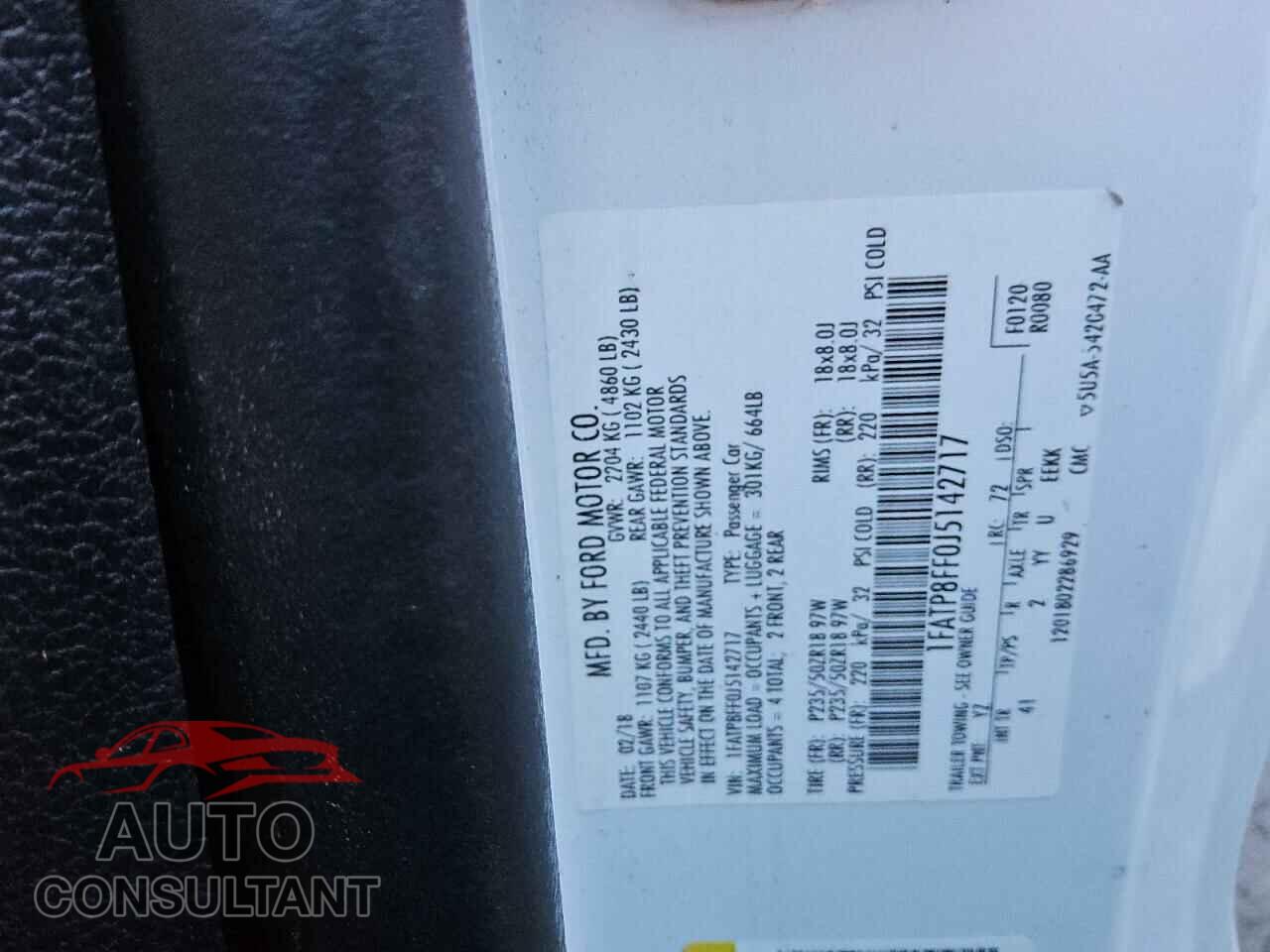 FORD MUSTANG 2018 - 1FATP8FF0J5142717