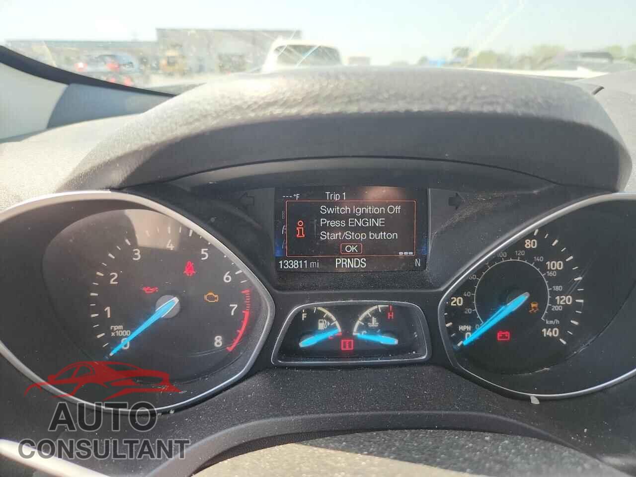 FORD ESCAPE 2019 - 1FMCU0GD8KUB32523