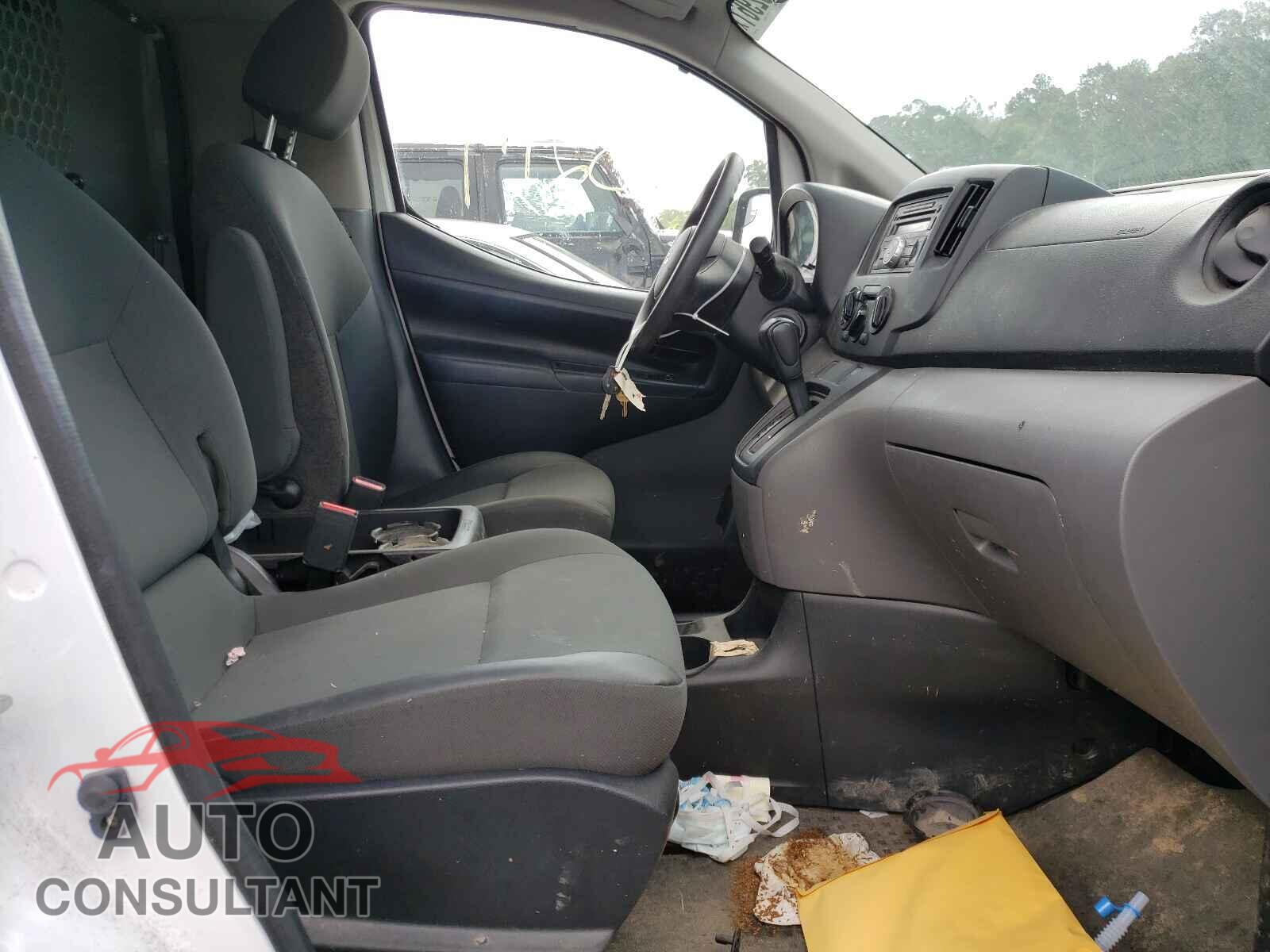 CHEVROLET EXPRESS 2017 - 3N63M0YN9HK697719