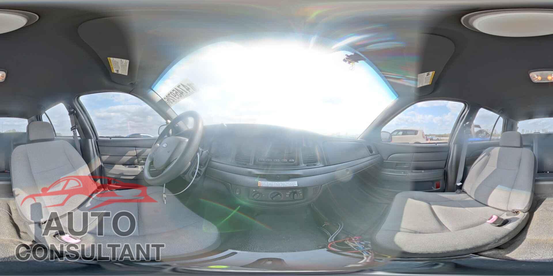 FORD CROWN VIC 2009 - 2FAHP71VX9X105330
