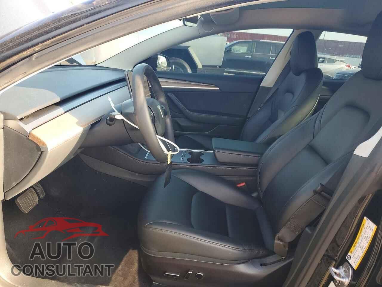 TESLA MODEL 3 2023 - 5YJ3E1EA0PF493857