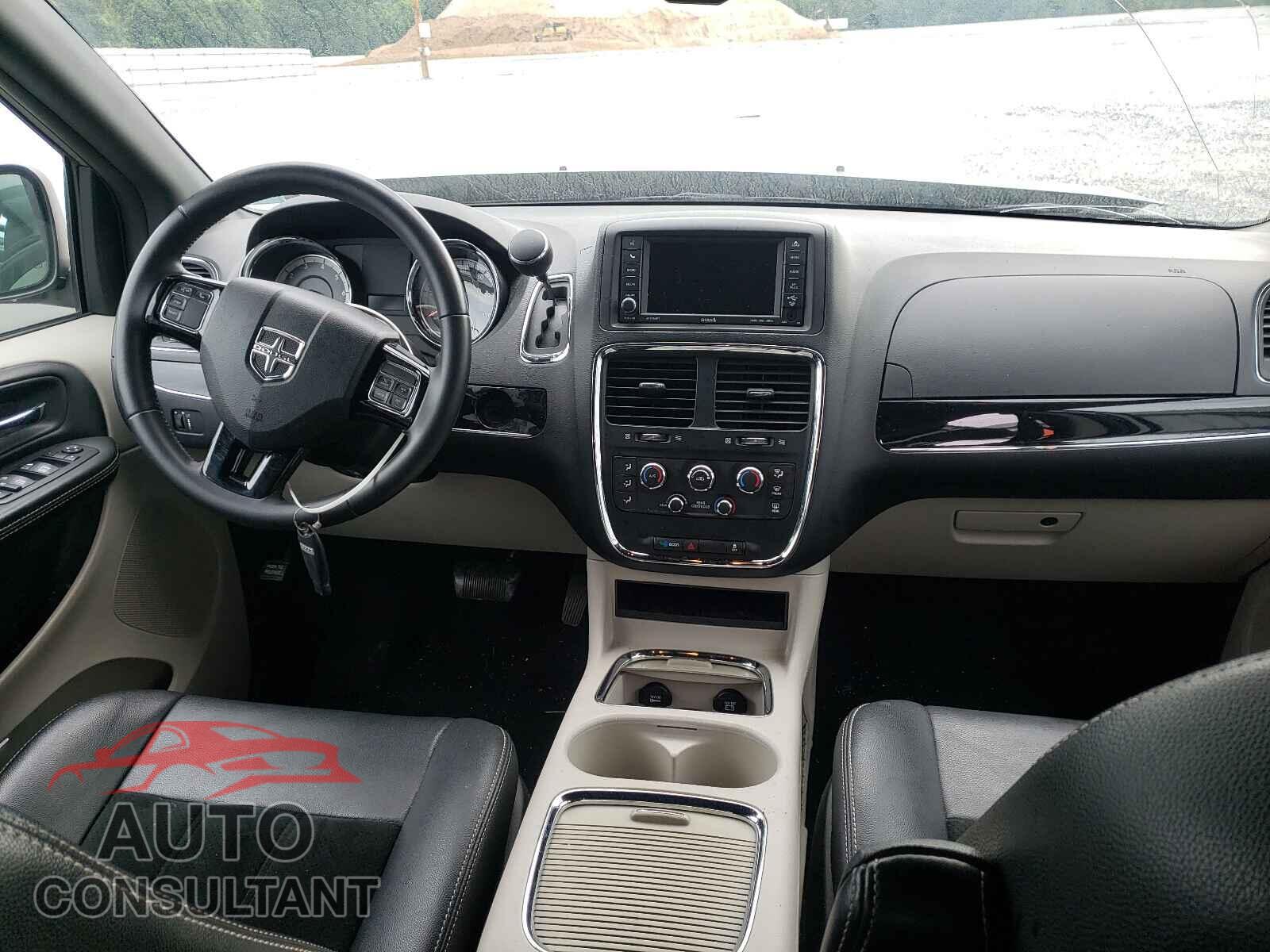 DODGE GRAND CARA 2017 - 2C4RDGCG2HR765936