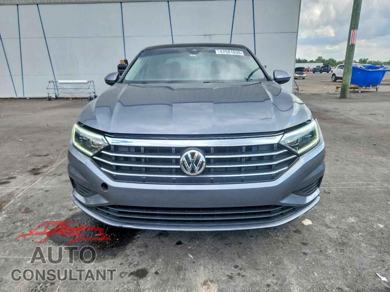 VOLKSWAGEN JETTA 2019 - 3VWEB7BUXKM248018