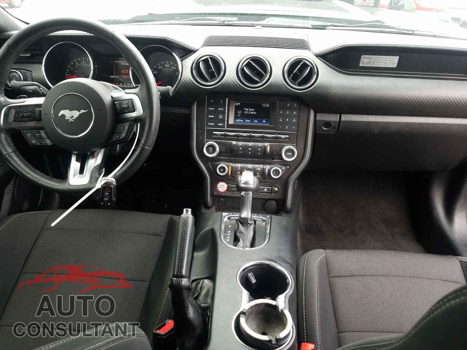 FORD MUSTANG 2017 - 1FA6P8AM0H5244340