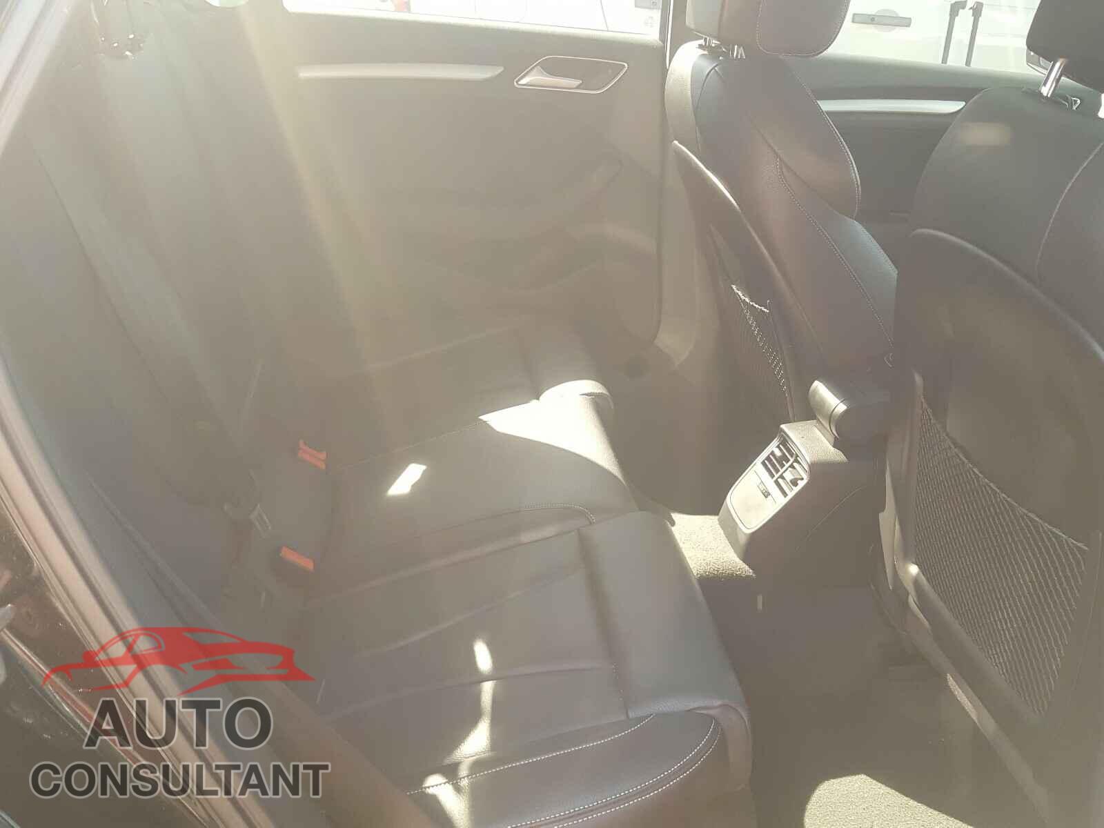 AUDI A3 2015 - WAUBFGFF8F1098254