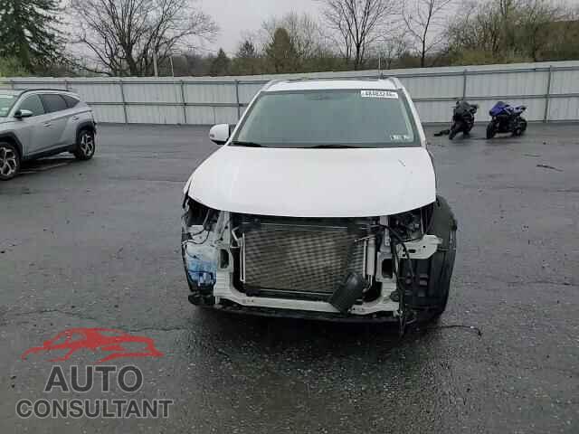 MITSUBISHI OUTLANDER 2018 - JA4AD3A35JZ036275