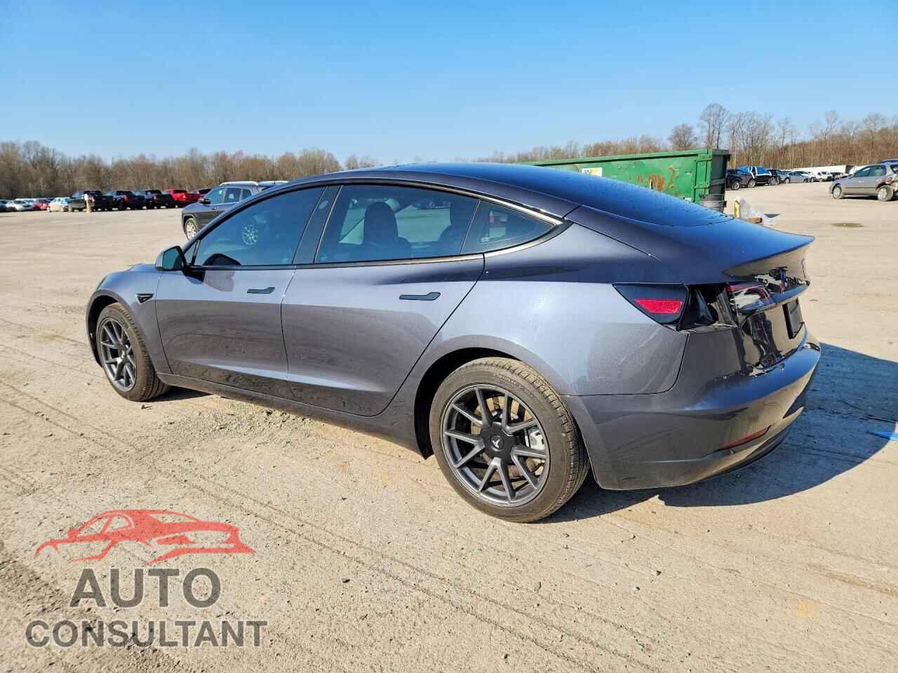 TESLA MODEL 3 2023 - 5YJ3E1EA5PF469621