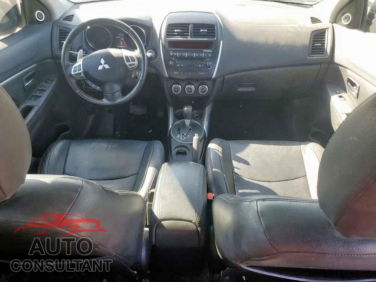 MITSUBISHI OUTLANDER 2012 - JA4AP4AU4CZ011361
